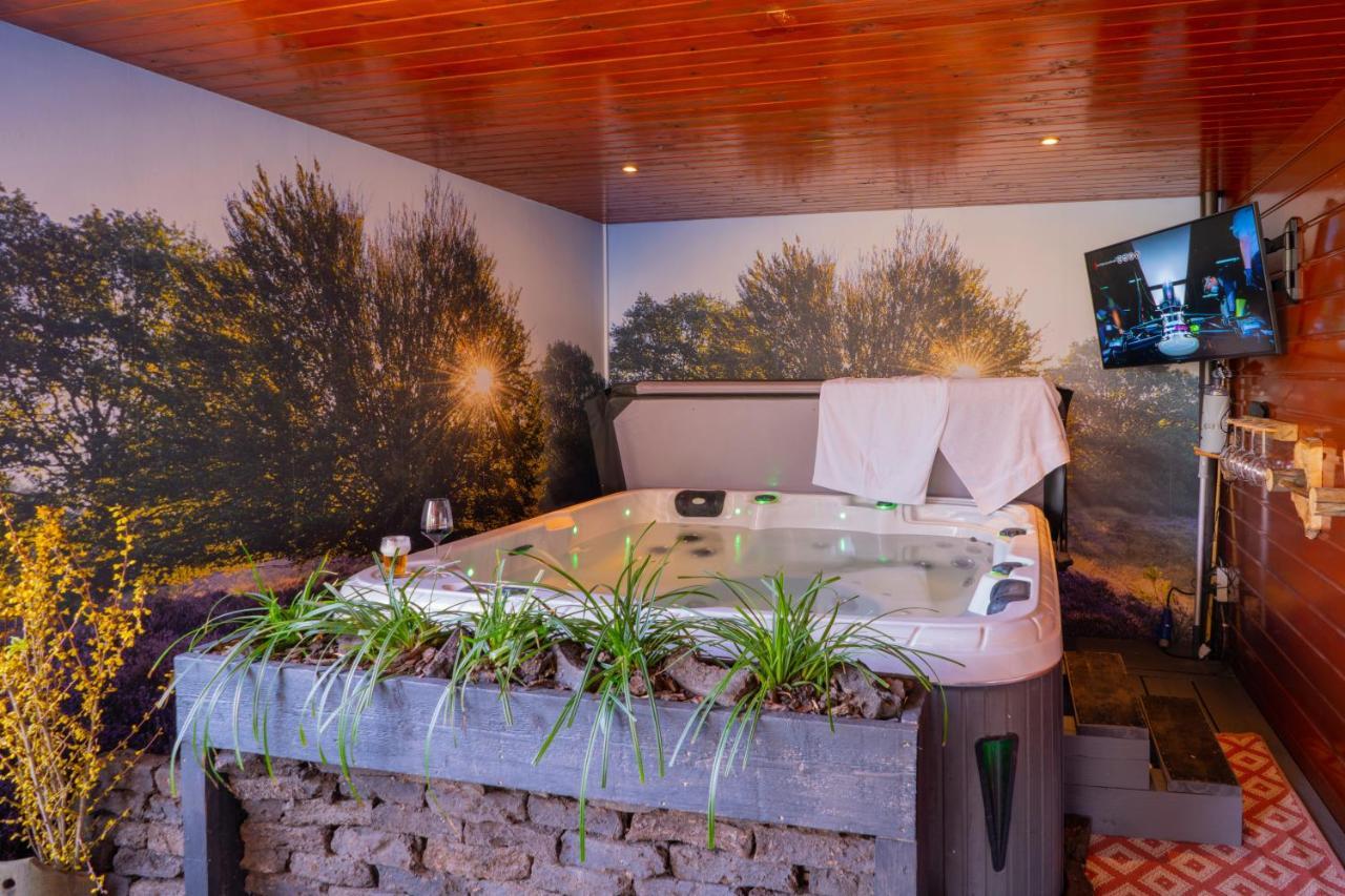 Drents Genieten - Dopheide Met Prive Jacuzzi En Sauna Erm المظهر الخارجي الصورة